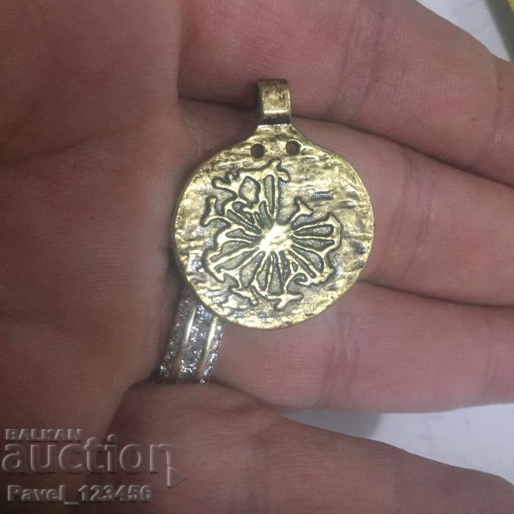 Vintage Maison Scotch La Femme Selon Marie Necklace Pendant top with price 29.99 BGN | € 15.33 Vintage Maison Scotch La Femme Selon Marie Necklace Pendant top with price 29.99 BGN | € 15.33