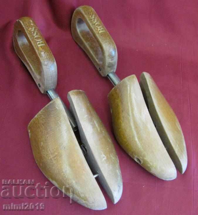 The 30 Wooden Expanders Shoe Shapes HUGO BOSS with price 30.00 BGN | € 15.34 The 30 Wooden Expanders Shoe Shapes HUGO BOSS with price 30.00 BGN | € 15.34