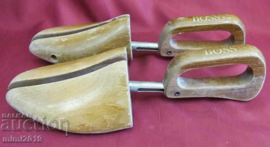 Delivery of The 30 Wooden Expanders Shoe Shapes HUGO BOSS Delivery of The 30 Wooden Expanders Shoe Shapes HUGO BOSS