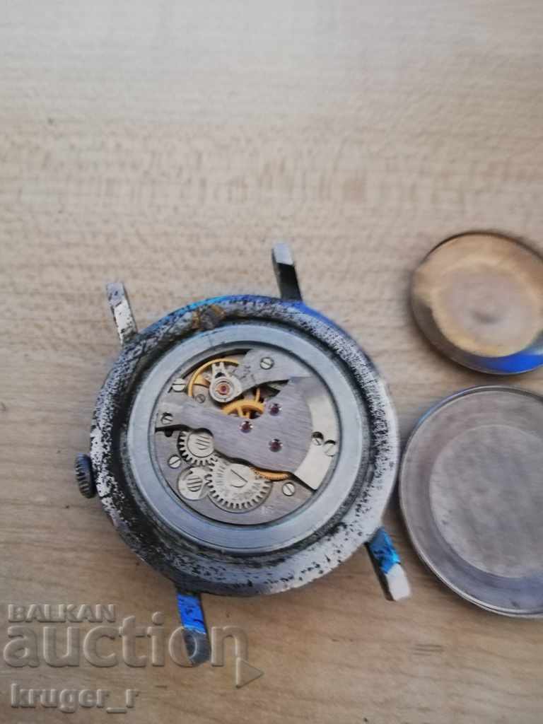 Delivery of Zarya clock