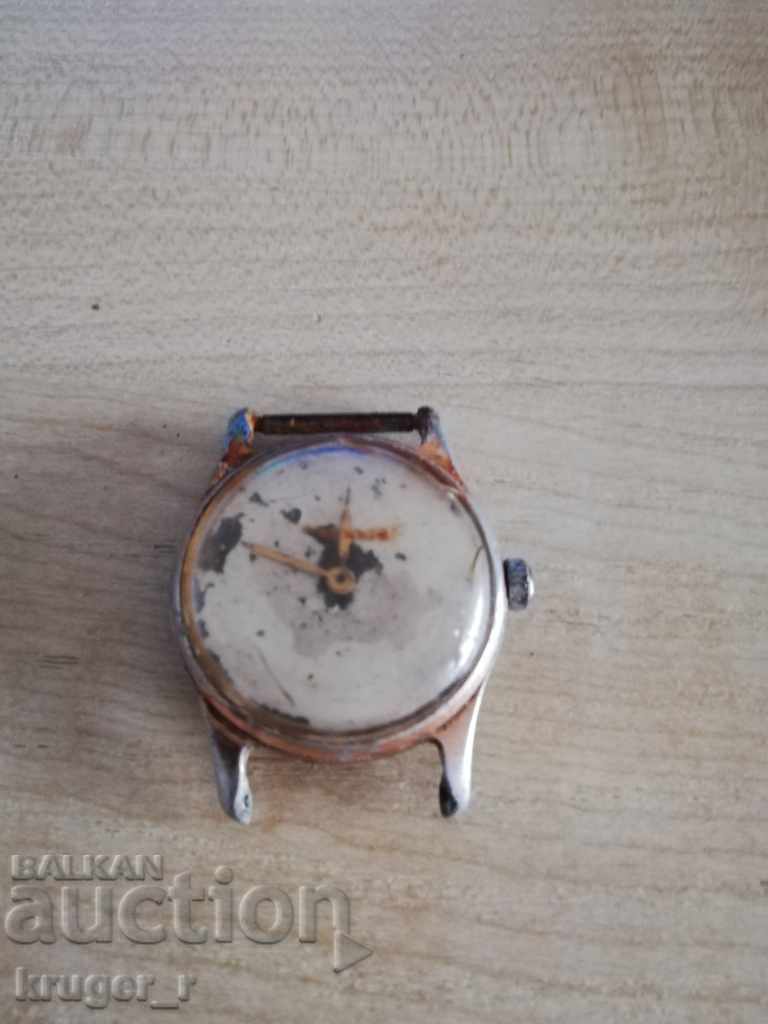 Ceas IARNA cu preț € 3.07 | 6.00 BGN