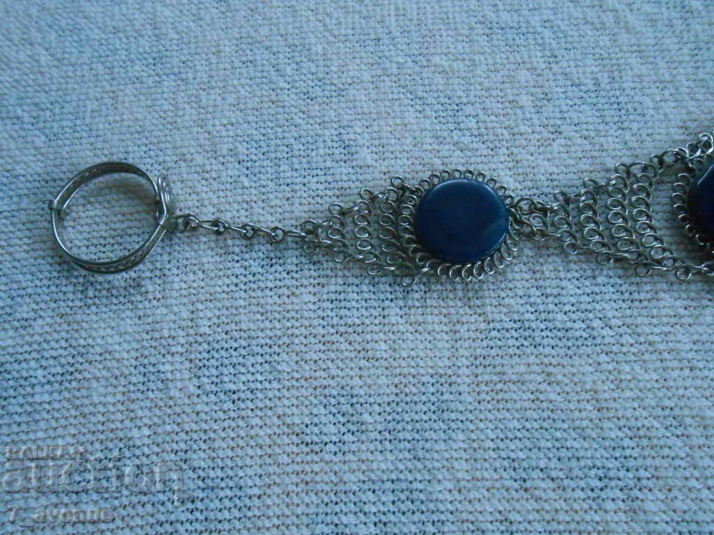 Auction Bracelet with ring, very interesting brand Auction Bracelet with ring, very interesting brand