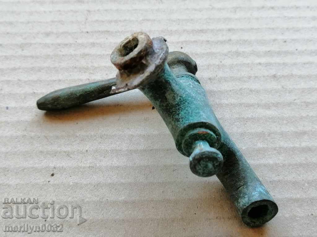 Old bronze faucet faucet - 7 Old bronze faucet faucet - 7