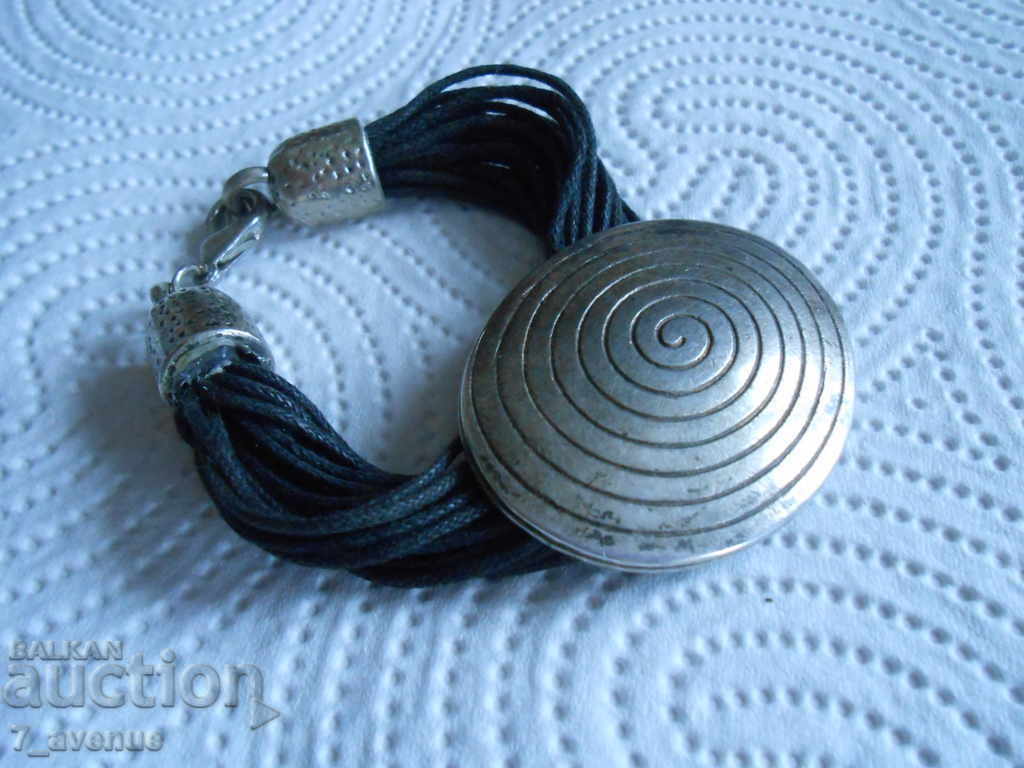 BRACELET, very modern and beautiful with price 29.00 BGN | € 14.83 BRACELET, very modern and beautiful with price 29.00 BGN | € 14.83