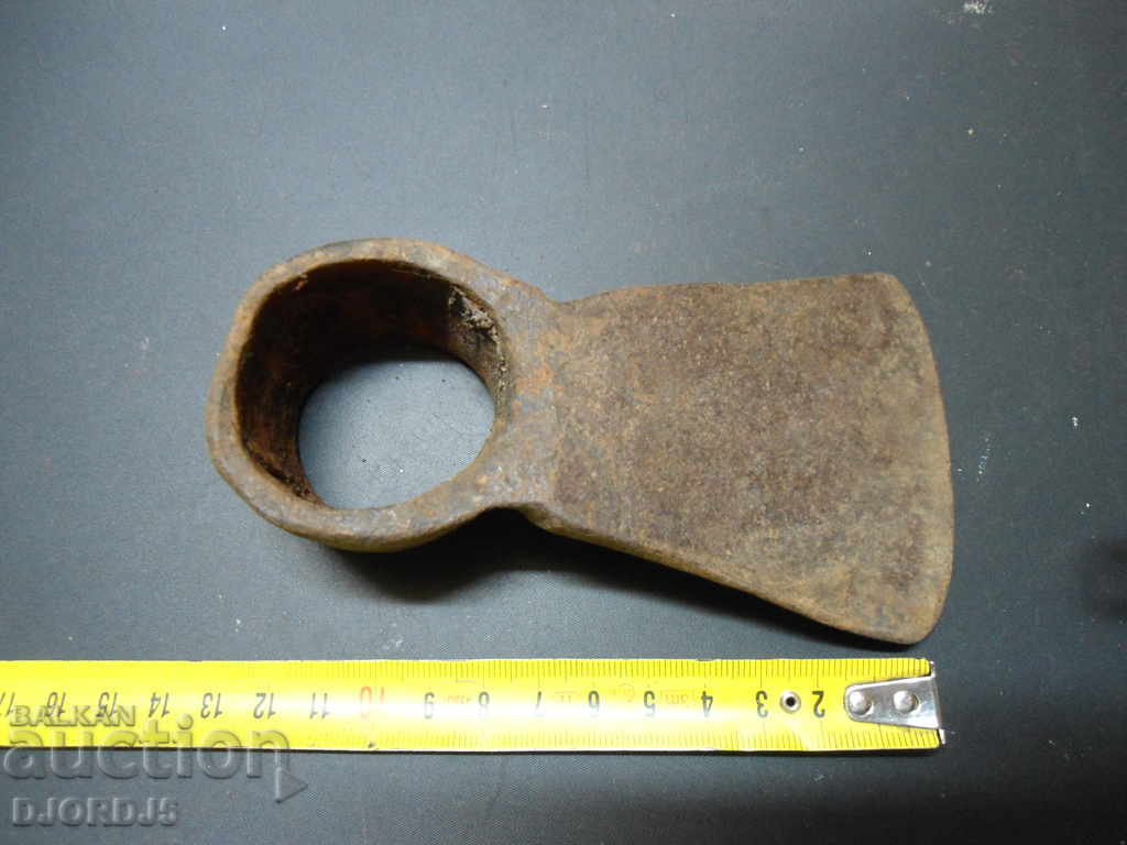 Old farm implements, dude with price 3.00 BGN | € 1.53 Old farm implements, dude with price 3.00 BGN | € 1.53