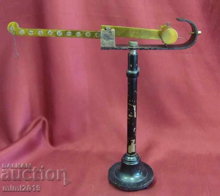19th century Bronze Gold Scales rare with price 108.00 BGN | € 55.22 19th century Bronze Gold Scales rare with price 108.00 BGN | € 55.22