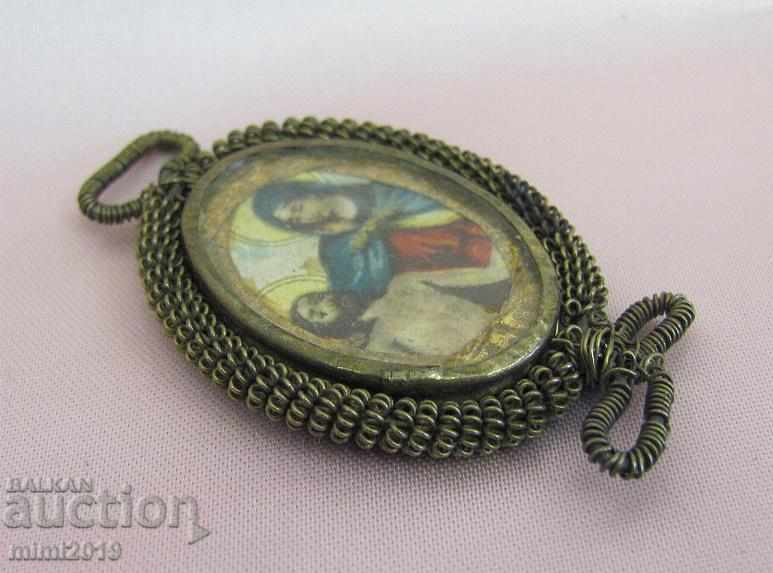 19th Century Gold Plated Breastplate Icon, Pendant with price 54.00 BGN | € 27.61 19th Century Gold Plated Breastplate Icon, Pendant with price 54.00 BGN | € 27.61