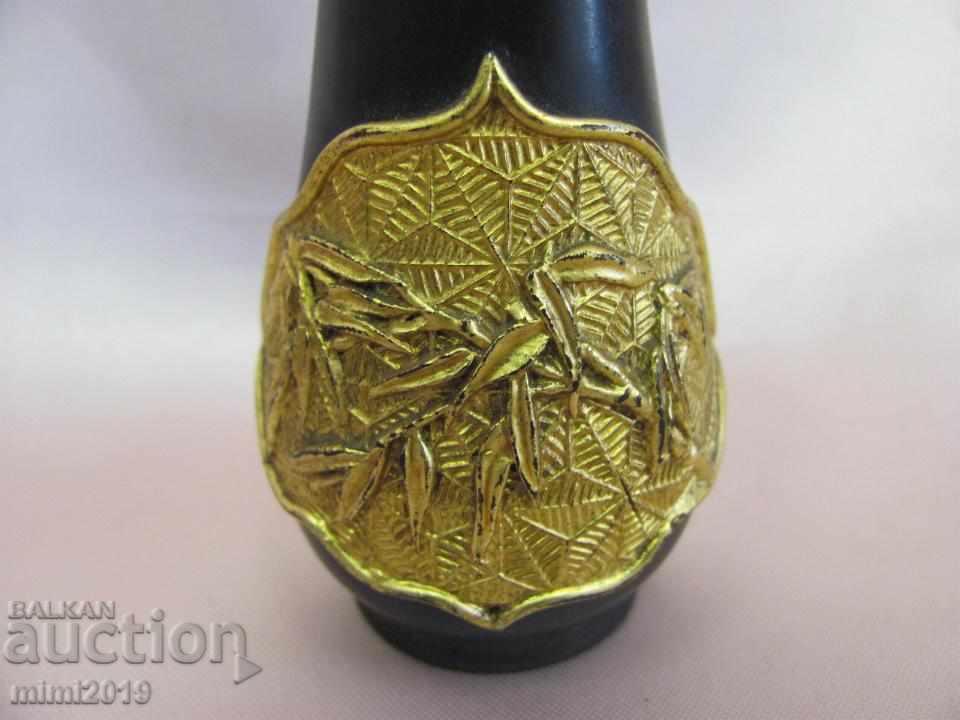 Delivery of 1900s Art Nouveau Secession Vase Gilded Volcanite Rare