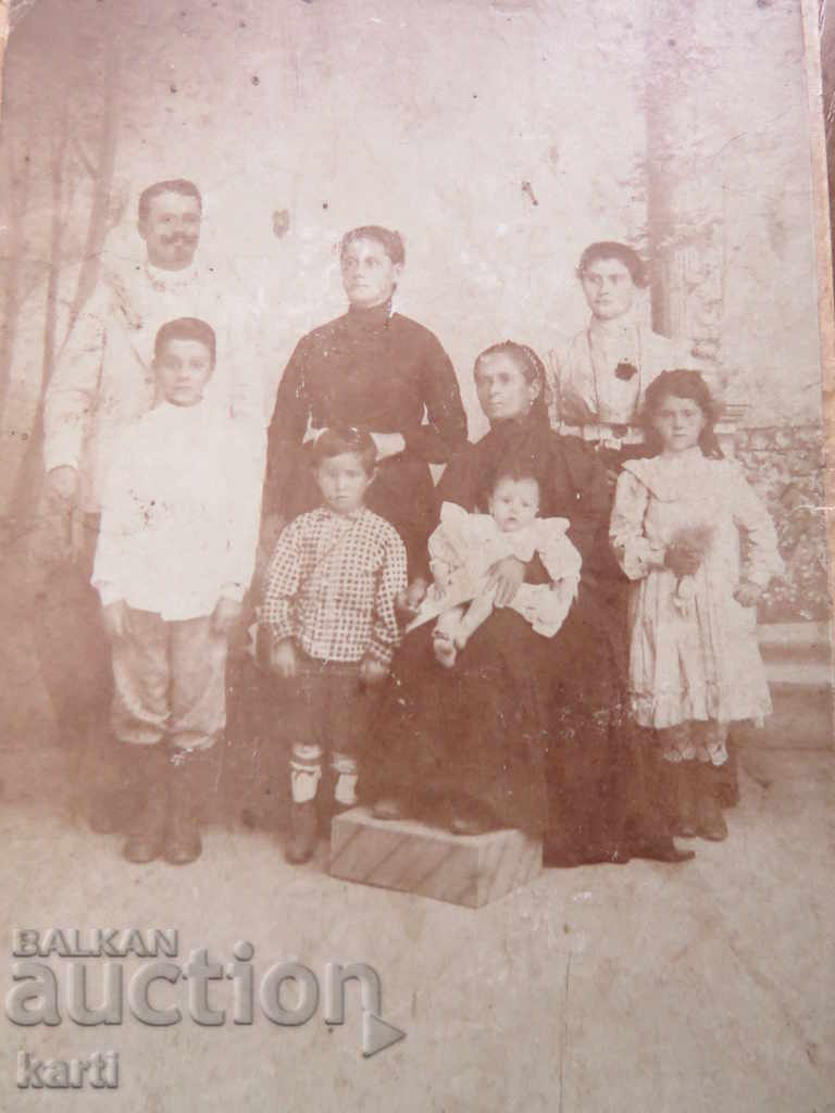 OLD PHOTO - CARDBOARD with price 17.99 BGN | € 9.20 OLD PHOTO - CARDBOARD with price 17.99 BGN | € 9.20