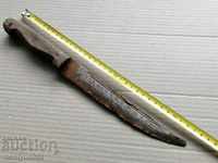 Παλιά μαχαίρι κρεοπωλείο με χάραξη kama γροθιά