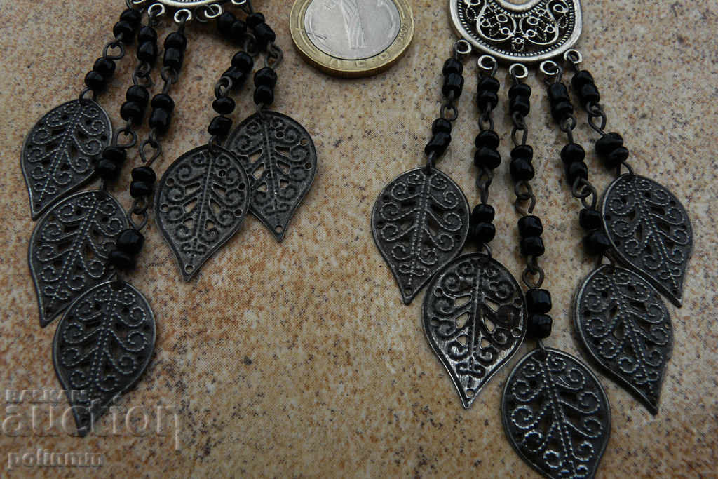 Auction Big earrings - retro style Auction Big earrings - retro style