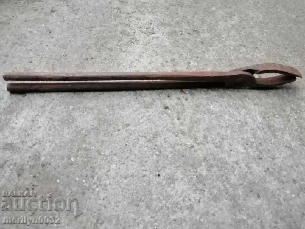 Old forging pliers, wrought iron, tool - 6 Old forging pliers, wrought iron, tool - 6