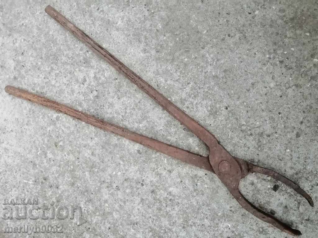 Old forging pliers, wrought iron, tool - 7 Old forging pliers, wrought iron, tool - 7