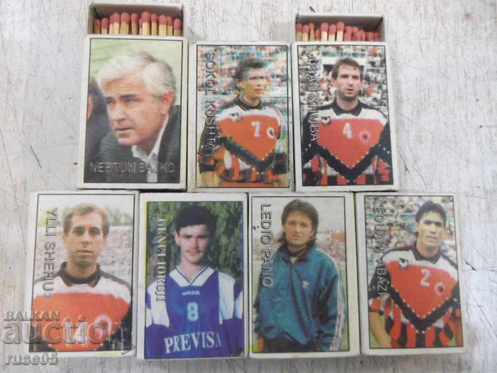Lot of 7 pcs. "PREVISA" matches featuring football players