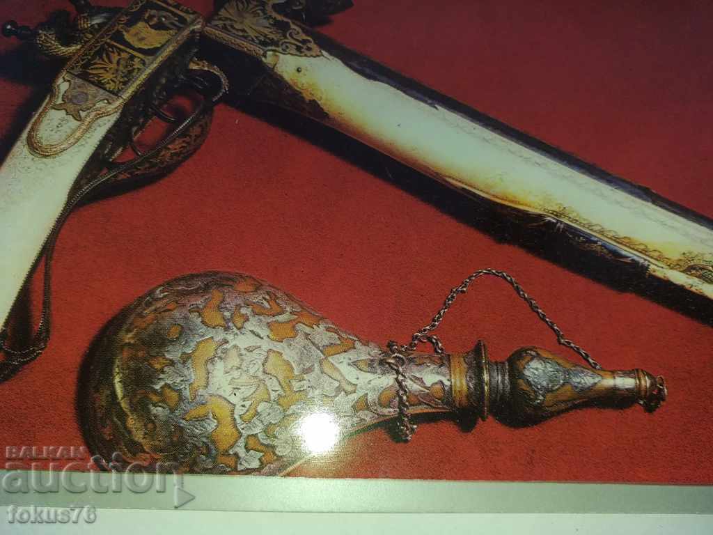 OLD COLLECTION RUSSIAN CARD RIFLE AND GIRL - 5 OLD COLLECTION RUSSIAN CARD RIFLE AND GIRL - 5