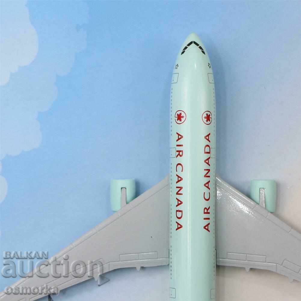 Аукцион Бойнг 777 самолет модел макет Канада метален лайнер Канада Аукцион Бойнг 777 самолет модел макет Канада метален лайнер Канада