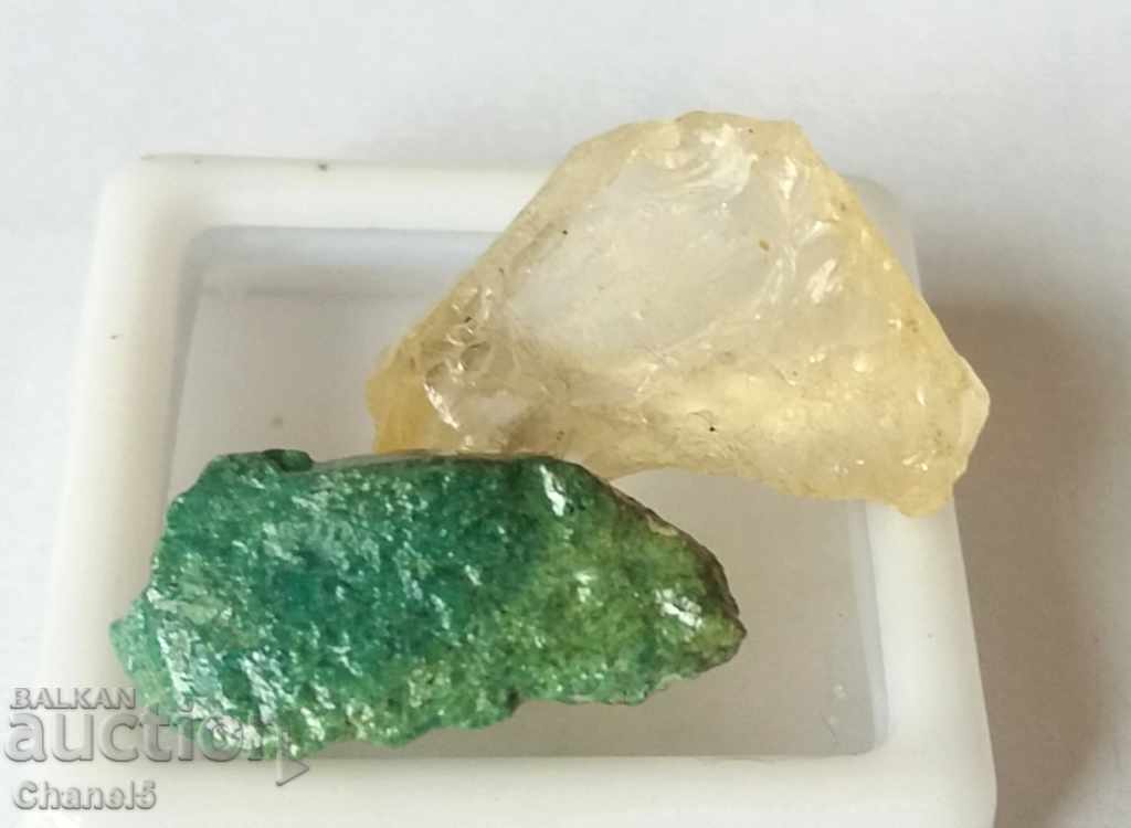 NATURAL RELATED CITRIN AND AMAZONITE - 17.50 carats (102 with price 9.90 BGN | € 5.06 NATURAL RELATED CITRIN AND AMAZONITE - 17.50 carats (102 with price 9.90 BGN | € 5.06