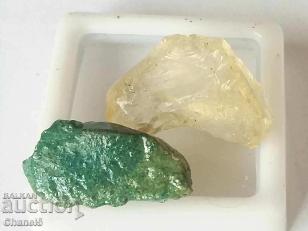 Auction NATURAL RELATED CITRIN AND AMAZONITE - 17.50 carats (102 Auction NATURAL RELATED CITRIN AND AMAZONITE - 17.50 carats (102