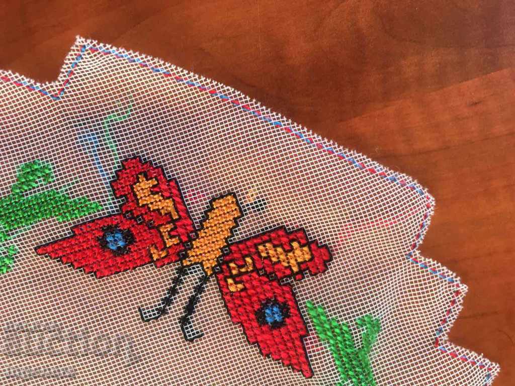 Delivery of CHECK HANDSTITCHED TULLE Delivery of CHECK HANDSTITCHED TULLE