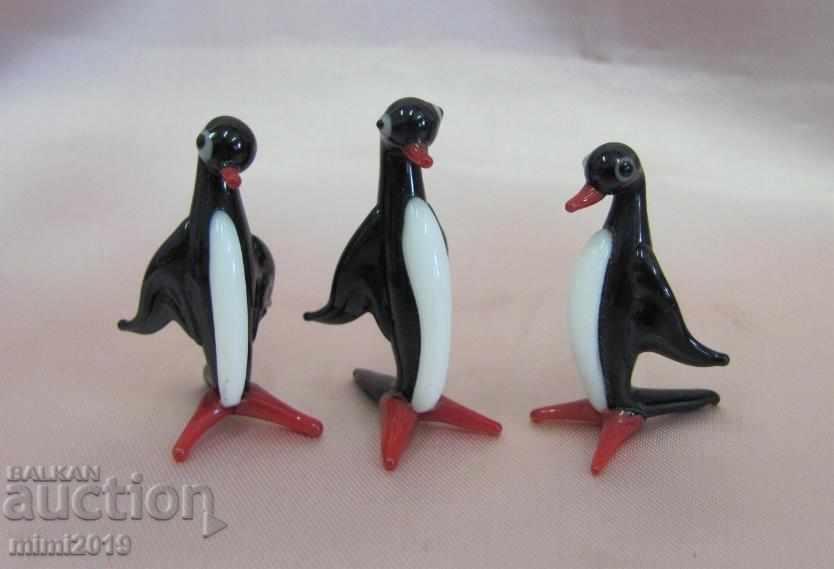 Delivery of Old Glass Miniatures- Penguins 3 pieces Delivery of Old Glass Miniatures- Penguins 3 pieces
