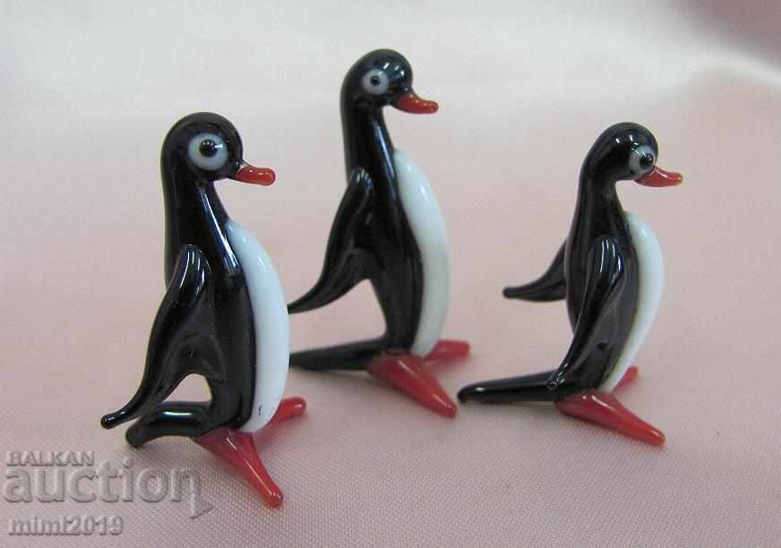 Old Glass Miniatures- Penguins 3 pieces