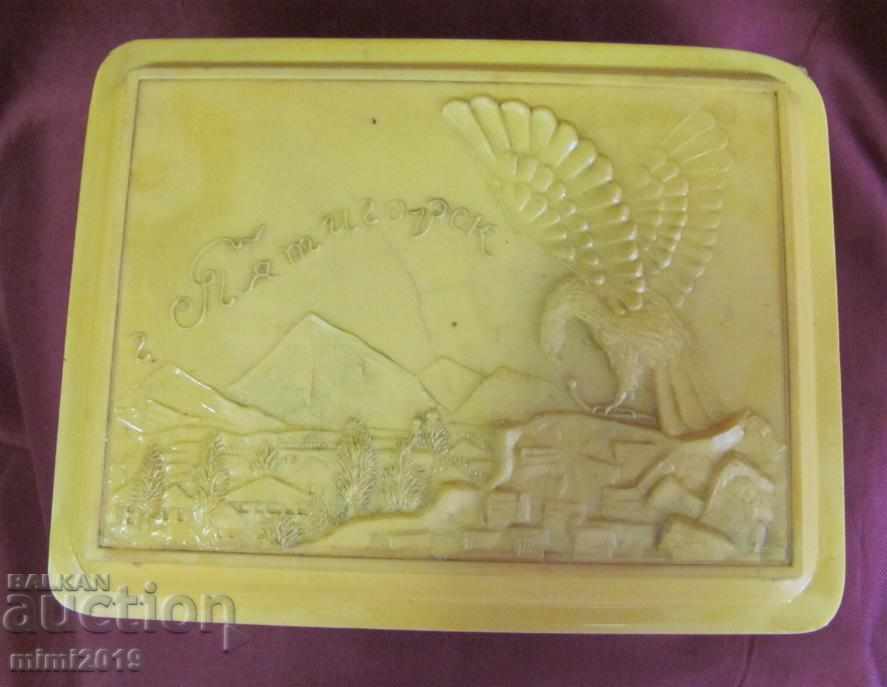 Auction Old Russian Jewelry Box - Pyatigorsk USSR Auction Old Russian Jewelry Box - Pyatigorsk USSR