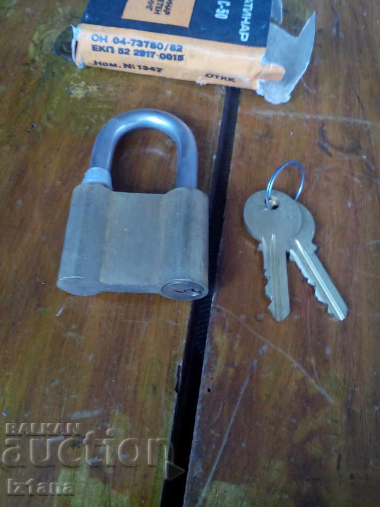 Auction Old C-50 padlock Auction Old C-50 padlock