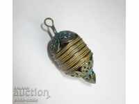 Old antique revival ornament jewelry pendant cut