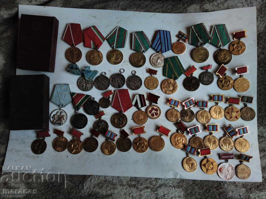 Lot social, medals Lot social, medals