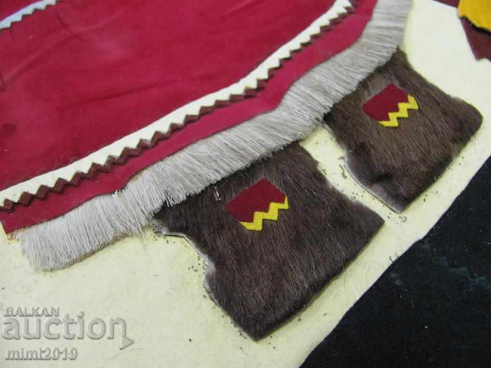 Old Leather Eskimo Carpet Carpet Souvenir - 5 Old Leather Eskimo Carpet Carpet Souvenir - 5