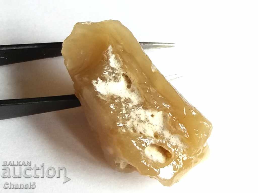 NATURAL RAW HEAT - 32.90 carats (31) with price 4.90 BGN | € 2.51 NATURAL RAW HEAT - 32.90 carats (31) with price 4.90 BGN | € 2.51