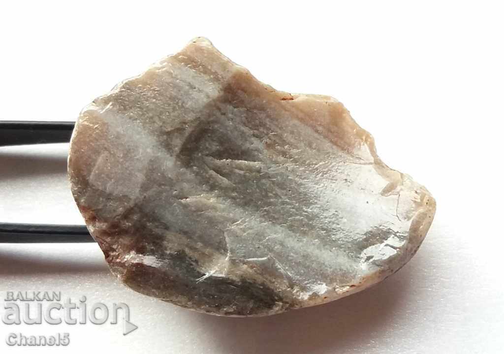 NATURAL RAW HEAT - 34.90 carats (32) with price 4.90 BGN | € 2.51 NATURAL RAW HEAT - 34.90 carats (32) with price 4.90 BGN | € 2.51