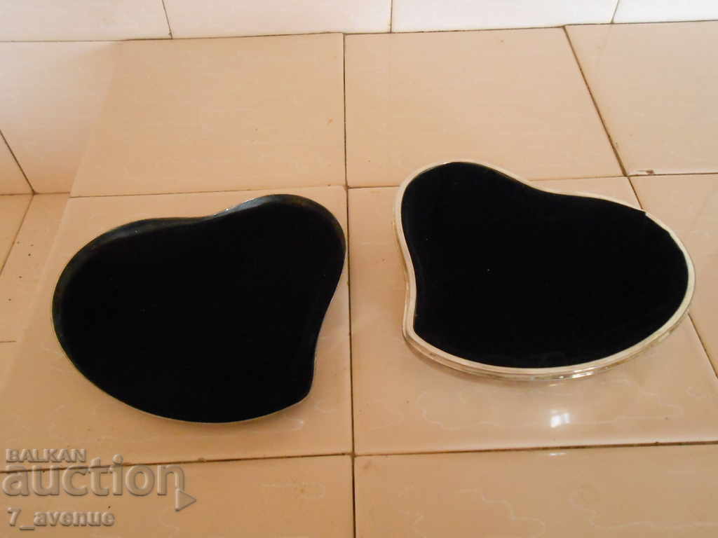 Auction Jewelry box - heart, silver plated, very beautiful and massive Auction Jewelry box - heart, silver plated, very beautiful and massive