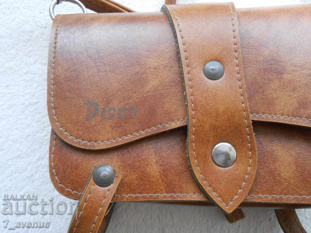 Auction Women's bag, from the early 80's quality VINTAGE 10.2020 Auction Women's bag, from the early 80's quality VINTAGE 10.2020