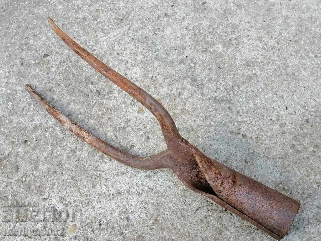 Old Wrought Two Prong, Pitchfork, Wrought Iron - 6 Old Wrought Two Prong, Pitchfork, Wrought Iron - 6