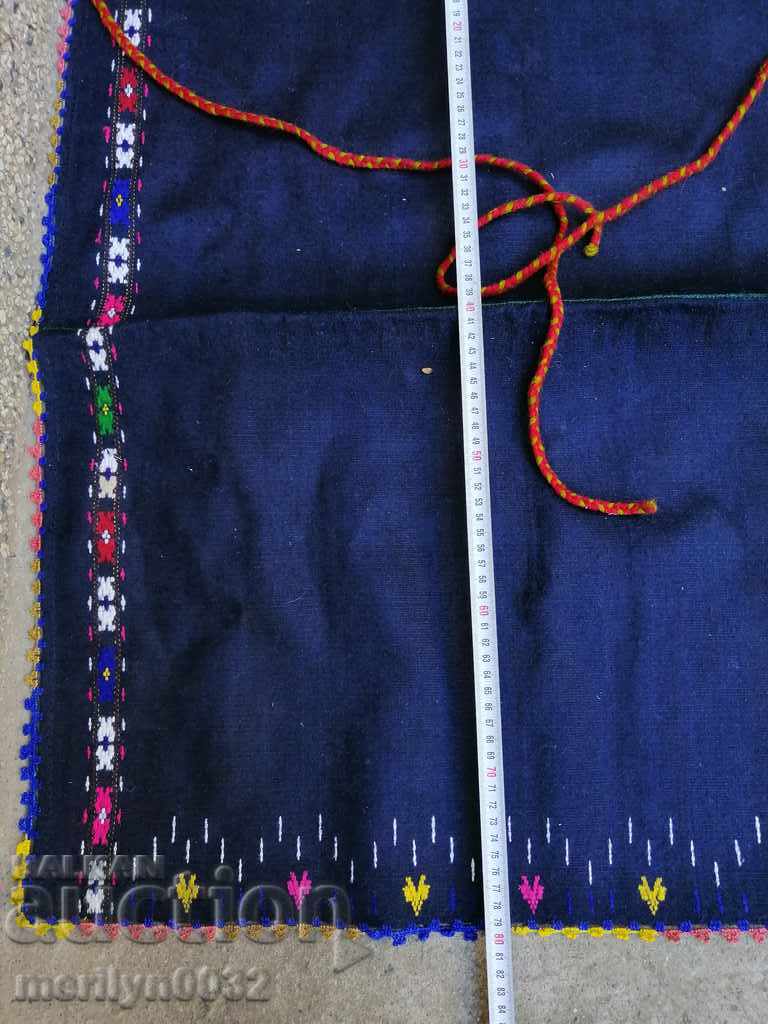 Delivery of Old woven, embroidered and embroidered apron, costume, suckman Delivery of Old woven, embroidered and embroidered apron, costume, suckman