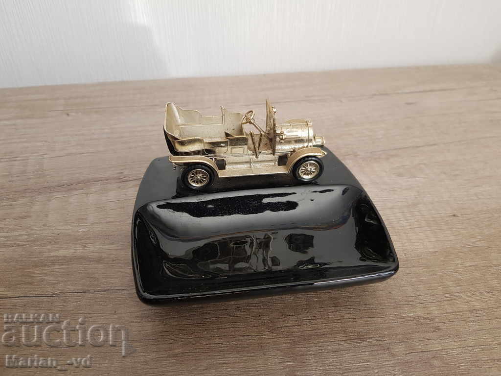 Miniature collector car 1904 SPYKER ashtray