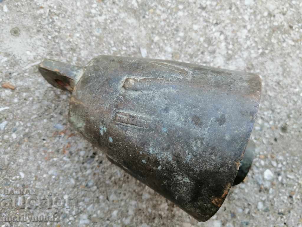 Old revival chan, clapper, bell, bell, tumbler Old revival chan, clapper, bell, bell, tumbler