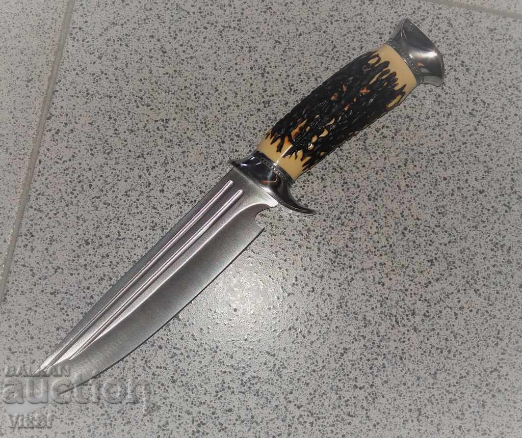 Hunting knife R15G -170x290 mm with price 21.50 BGN | € 10.99