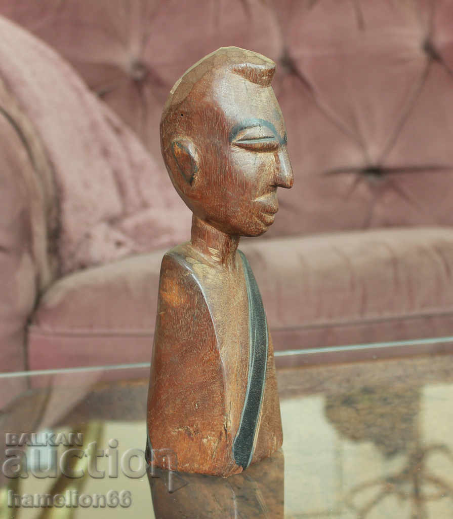 Wood carving, old figure, plastic, sculpture, ekzotika with price 24.00 BGN | € 12.27 Wood carving, old figure, plastic, sculpture, ekzotika with price 24.00 BGN | € 12.27