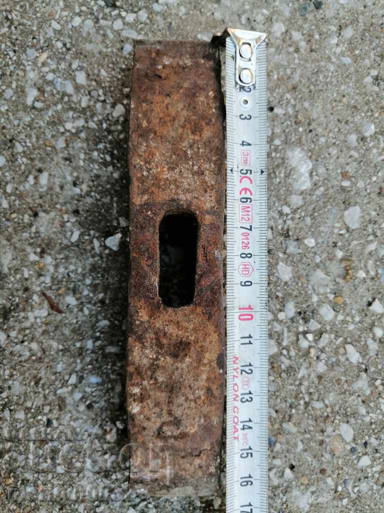 Licitație Ciocan de zidar vechi, unealtă, târnăcop Licitație Ciocan de zidar vechi, unealtă, târnăcop