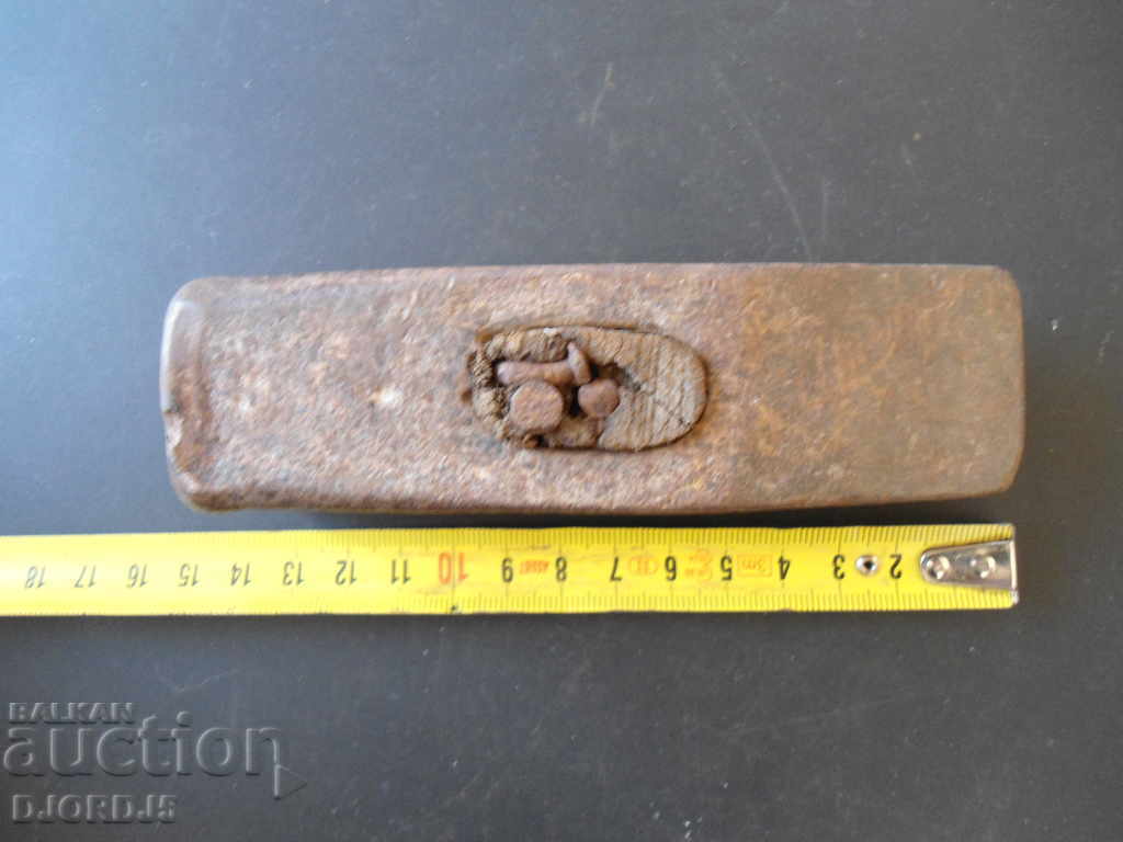 Стар чук с цена 3.00 лв. | € 1.53 Стар чук с цена 3.00 лв. | € 1.53