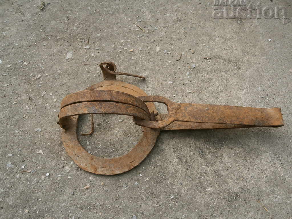 Παράδοση αντίκες σφυρήλατο παγίδα κουνάβια κουνάβια μεφίτιδες RUNNING Παράδοση αντίκες σφυρήλατο παγίδα κουνάβια κουνάβια μεφίτιδες RUNNING