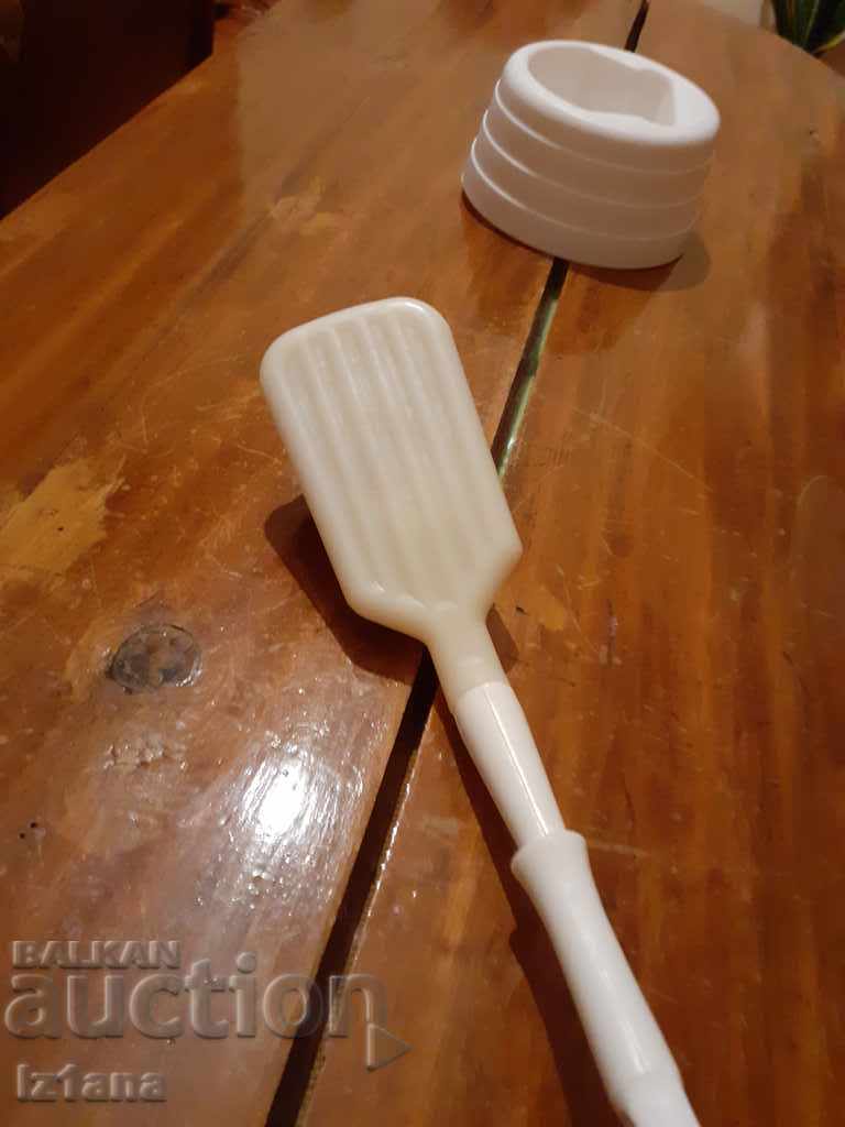 Παλιά πινέλο τουαλέτας - 6 Παλιά πινέλο τουαλέτας - 6