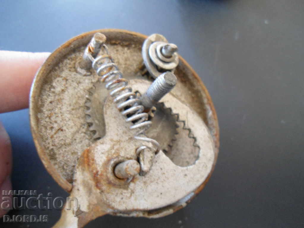 Livrarea Clopot vechi de biciclete Livrarea Clopot vechi de biciclete