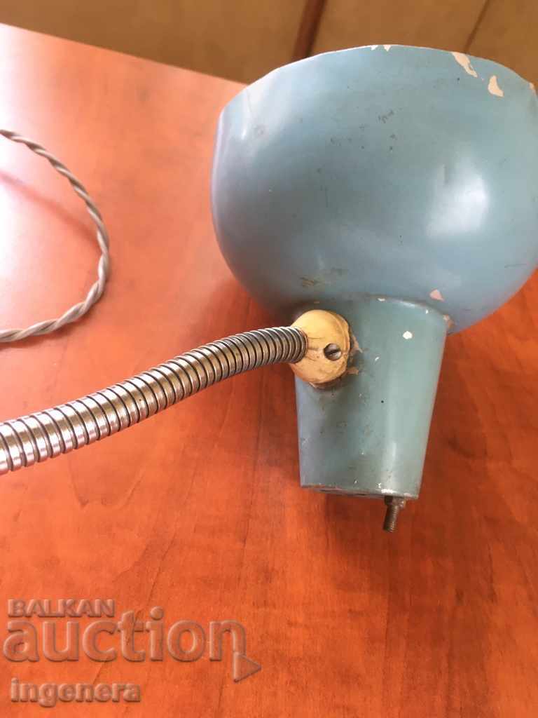 Livrarea METAL LAMPĂ DE METAL SOCA