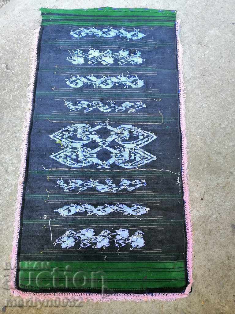 Delivery of Old woven embroidered embroidered apron with tinsel wear sukman Delivery of Old woven embroidered embroidered apron with tinsel wear sukman