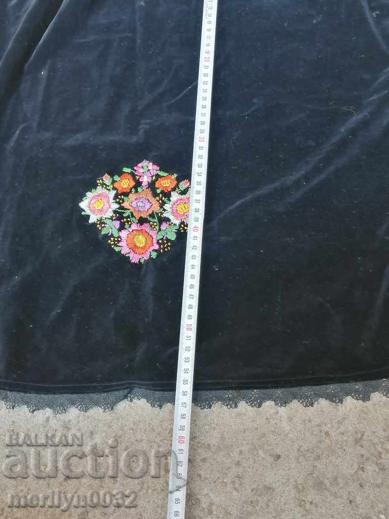 Delivery of Old woven embroidered embroidered apron with tinsel wear sukman Delivery of Old woven embroidered embroidered apron with tinsel wear sukman