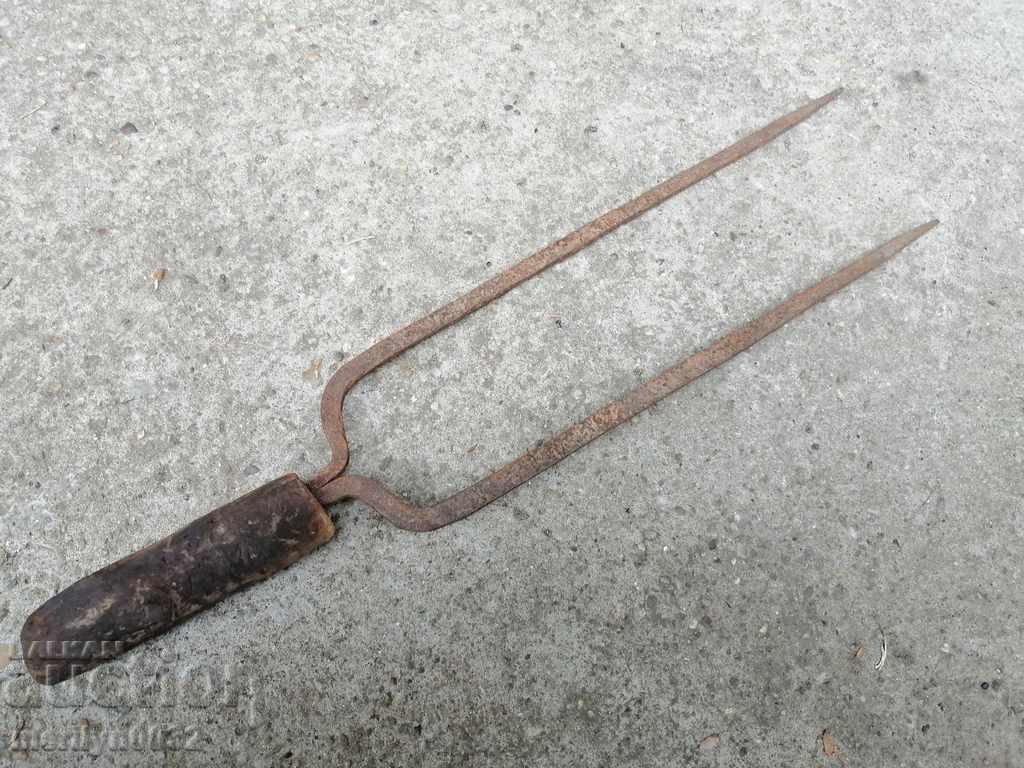 Auction Wrought iron barbecue skewer wrought iron Auction Wrought iron barbecue skewer wrought iron