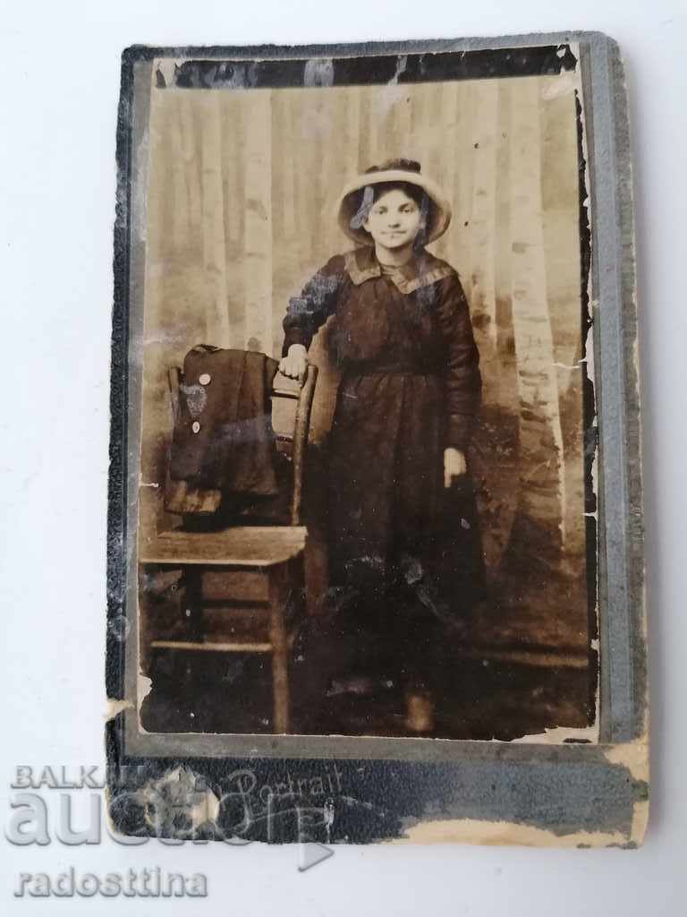 Φωτογραφία φωτογραφικού χαρτονιού Ekaterina Ignateva Ruse 1915